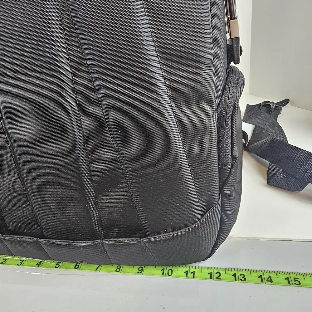 Manfrotto Veloce V Backpack Camera Laptop Black Padded Compartments MB SB390-5BB